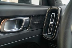 Volvo XC40 2.0 D4 AWD R-Design Auto  - Foto 20