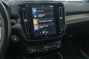 Volvo XC40 2.0 D4 AWD R-Design Auto  - Foto 18
