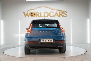 Volvo XC40 2.0 D4 AWD R-Design Auto  - Foto 6