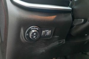 Jeep Compass 1.6 Mjet 96kW (130CV) Limited FWD - Foto 24