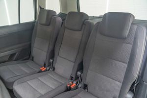 Volkswagen Touran Advance 2.0 TDI 85kW (115CV)  - Foto 23