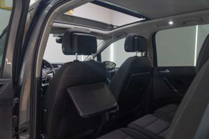 Volkswagen Touran Advance 2.0 TDI 85kW (115CV)  - Foto 22