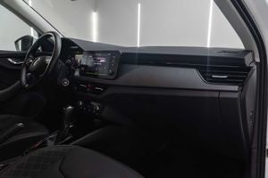 Skoda Kamiq 1.0 TSI 81kW (110CV) Ambition  - Foto 22