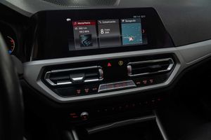 BMW Serie 3 318d Touring - Foto 20