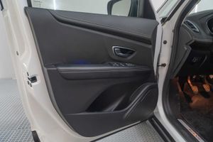 Renault Scénic Zen Energy dCi 96kW (130CV) - Foto 14