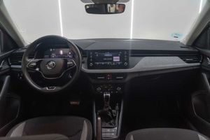 Skoda Kamiq 1.0 TSI 85kW (115CV) DSG SELECTION - Foto 20