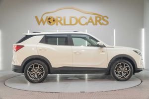 SsangYong Korando G15T Urban Plus Auto  - Foto 4