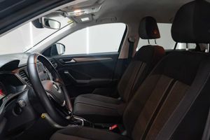 Volkswagen T-Roc Advance 2.0 TDI 110kW (150CV) DSG  - Foto 19