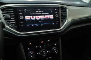 Volkswagen T-Roc Advance 2.0 TDI 110kW (150CV) DSG  - Foto 16