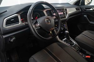Volkswagen T-Roc Advance 2.0 TDI 110kW (150CV) DSG  - Foto 14