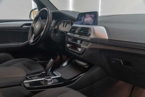 BMW X3 xDrive20d - Foto 22