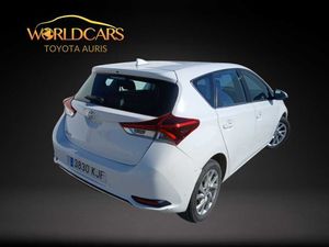 Toyota Auris 1.4 90D Active  - Foto 3