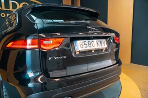 Jaguar F-Pace 2.0L i4D AWD Automático Prestige  - Foto 10
