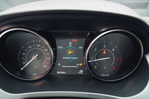 Jaguar E-Pace 2.0D 110kW  - Foto 15