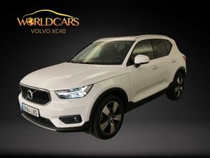 Volvo XC40 1.5 T3 Momentum  - Foto 2