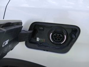 Peugeot 3008 Hybrid 225 e-EAT8 Allure - Foto 6