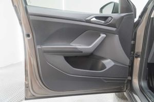 Volkswagen T-Cross Edition 1.0 TSI 70kW (95CV)  - Foto 15