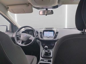 Ford Kuga Trend+ 1.5 EcoBoost 88kW (120CV) 4x2  - Foto 4