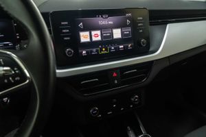 Skoda Kamiq 1.5 TSI 110kW (150CV) SELECTION  - Foto 17