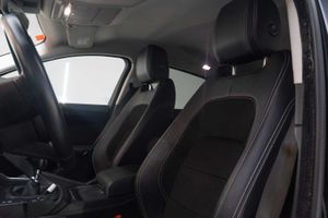 Jaguar E-Pace 2.0D 110kW R-Dynamic  - Foto 17