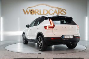 Volvo XC40 1.5 T2 R-Design - Foto 6