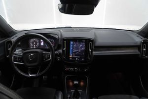 Volvo XC40 1.5 T2 R-Design - Foto 18