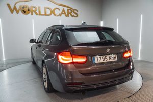 BMW Serie 3 316d Touring - Foto 13