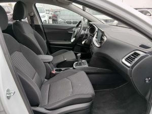 Kia XCeed 1.0 T-GDi Drive 88kW (120CV)  - Foto 7