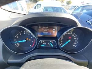 Ford Kuga 1.5 EcoBoost 88kW 4x2 Trend+  - Foto 3