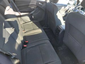 Ford Kuga 1.5 EcoBoost 88kW 4x2 Trend+  - Foto 6