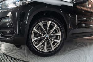 BMW X3 xDrive20d - Foto 24