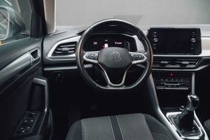 Volkswagen T-Roc Life 1.5 TSI 110kW (150CV) - Foto 12