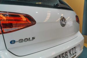 Volkswagen Golf e-Golf ePower 100 kW (136CV) - Foto 11