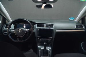Volkswagen Golf e-Golf ePower 100 kW (136CV) - Foto 23