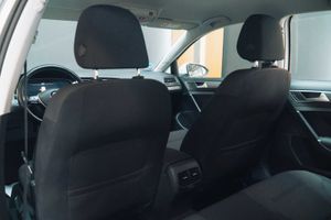 Volkswagen Golf e-Golf ePower 100 kW (136CV) - Foto 19