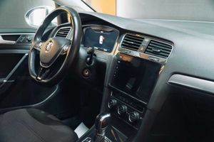 Volkswagen Golf e-Golf ePower 100 kW (136CV) - Foto 25
