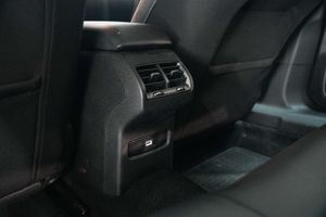 Citroën C4 PureTech 130 S&S 6v Plus  - Foto 23