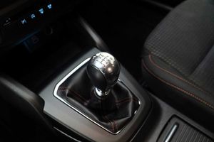 Ford Focus 1.0 Ecoboost MHEV 92kW ST-Line - Foto 17