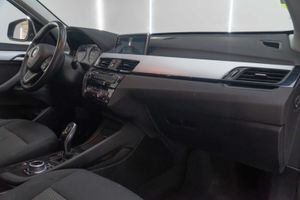 BMW X1 sDrive18i  - Foto 21