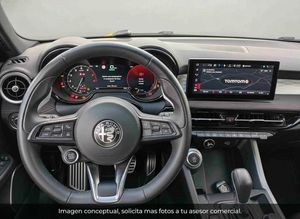 Alfa Romeo Tonale 1.3 Multi-air PHEV Veloce Q4 - Foto 6