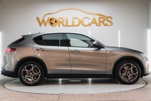 Alfa Romeo Stelvio 2.2 Diésel 140kW (190CV) Sprint+ Q4  - Foto 4