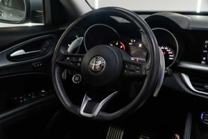Alfa Romeo Stelvio 2.2 Diésel 140kW (190CV) Sprint+ Q4  - Foto 16