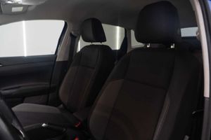 Volkswagen Taigo Life 1.0 TSI 81kW (110CV) DSG - Foto 15