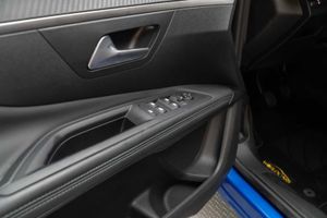 Peugeot 3008 1.5 BlueHDi 96kW (130CV) S&S Allure  - Foto 17