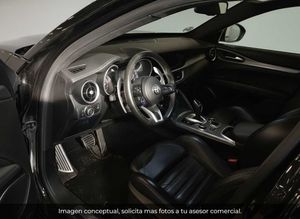 Alfa Romeo Stelvio 2.2 Diésel 154kW (210CV) Veloce Q4  - Foto 4