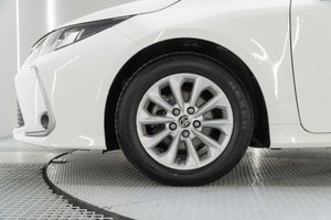 Toyota Corolla sedán 1.5 active - Foto 23