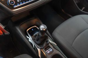 Toyota Corolla sedán 1.5 active - Foto 14