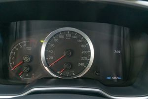 Toyota Corolla sedán 1.5 active - Foto 12