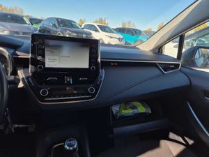 Toyota Corolla sedán 1.5 active - Foto 4