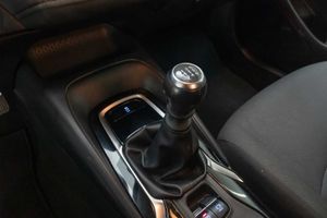 Toyota Corolla sedán 1.5 active - Foto 13